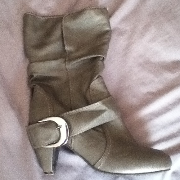 Grey boots!