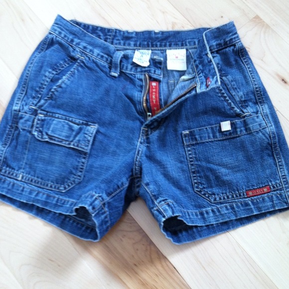 Denim shorts - Picture 4 of 4