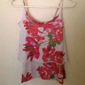 Adorable Floral tank top 💖