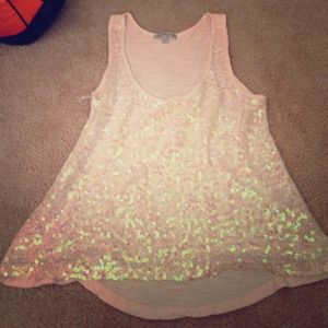 Light pink sequin tank top 💖