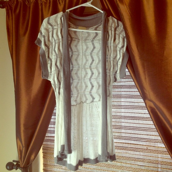 Crochet cardigan from the buckle