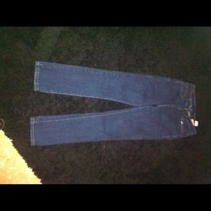 Mid waist size 4 Levi
