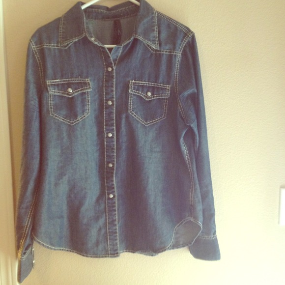Denim shirt