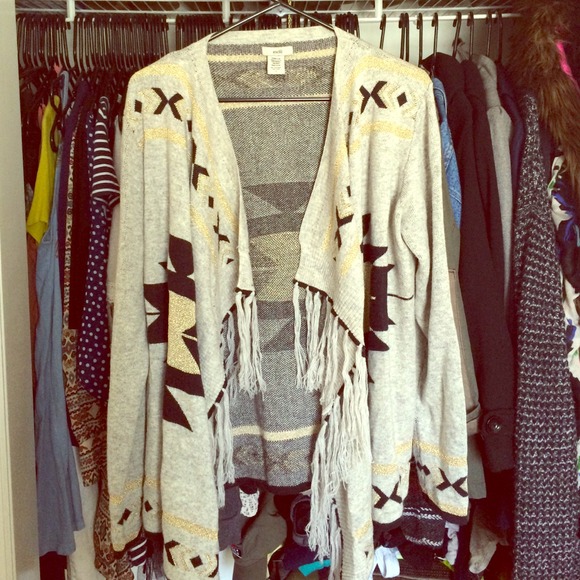 Chic Navajo Glam Cardigan
