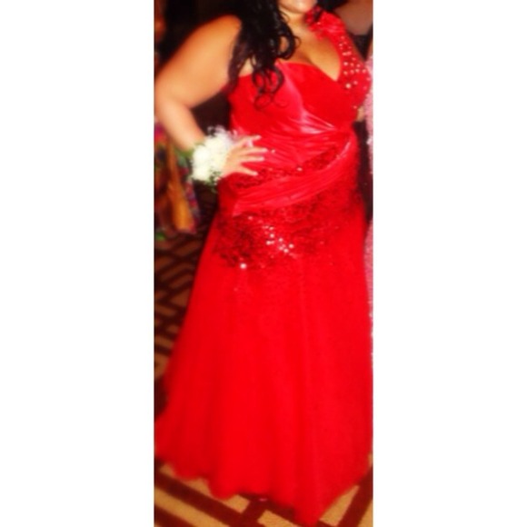 Red Tiffany Prom Dress - Picture 1 of 4