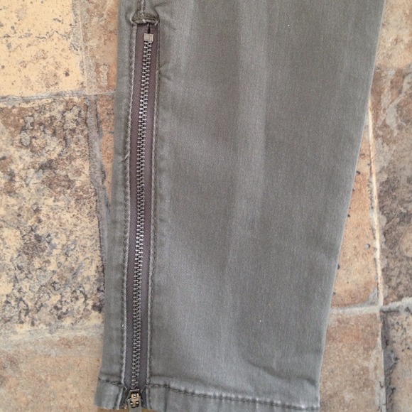 MISS ME CARGO-SIZE 27-INSEAM 29 - Picture 4 of 4