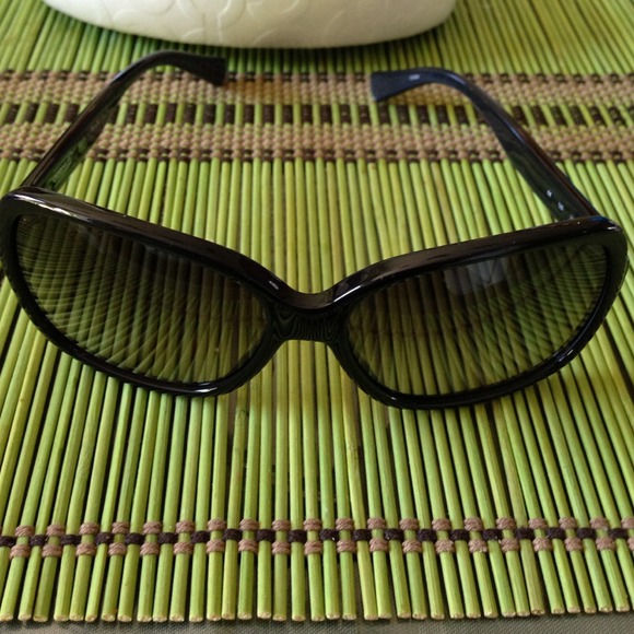 😎COACH SUNGLASSES - Picture 4 of 4