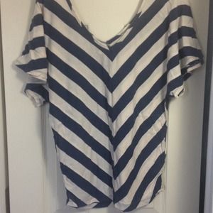 *****Chevron top