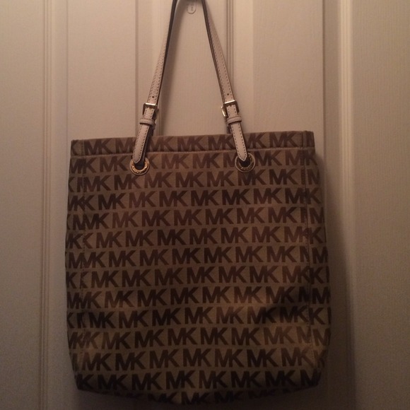 Michael Kors Tote purse