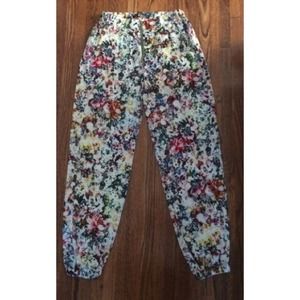 Gorgeous Patterned Pants!