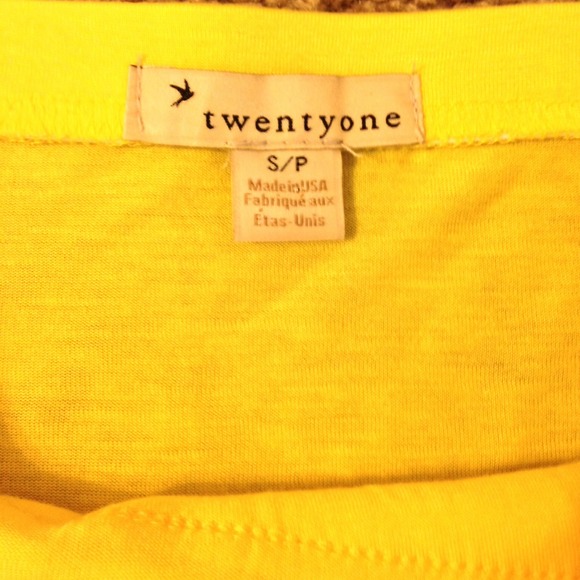 Twenty One Bright Layered yellow top-sz S - Picture 2 of 4