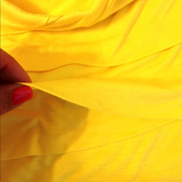 Twenty One Bright Layered yellow top-sz S - Picture 4 of 4
