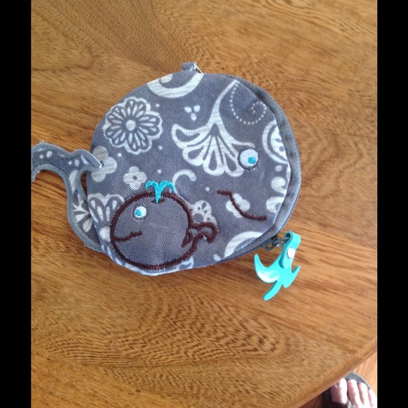 Whale coin purse