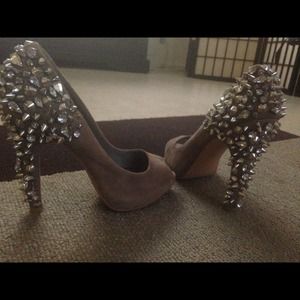 Micheal "lorimer" heel size 7