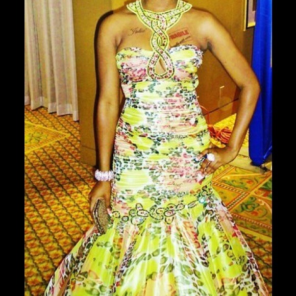 👗 Tiffany Designs Prom Dress ❗️ - Picture 1 of 2