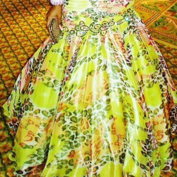 👗 Tiffany Designs Prom Dress ❗️ - Picture 2 of 2