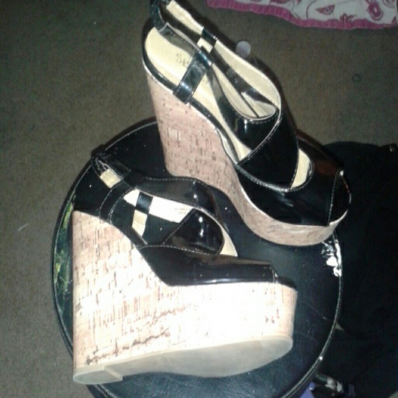 6 Inch Wedge Heels - Picture 2 of 2