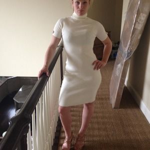 Mode Victoria's Secret line turtle neck dress.