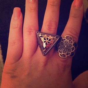 bundle! 2 rings!