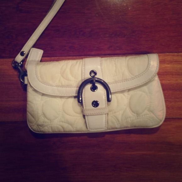 Authentic Coach Wristlet