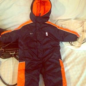 Baby snow suit 👶