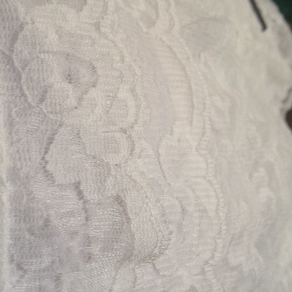 Abercrombie and fitch skirt - Picture 2 of 4