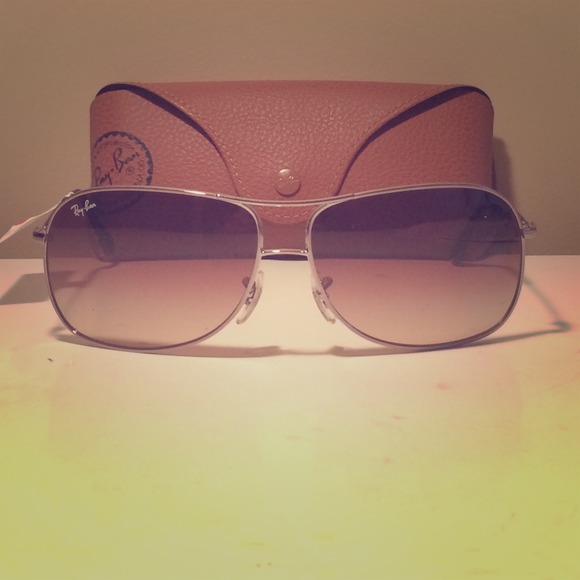 Authentic Ray Ban Sunglasses!