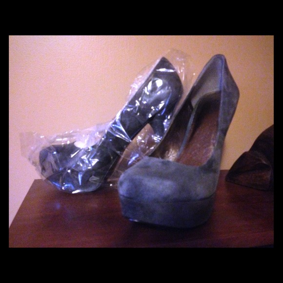 Grey Suede Pumps