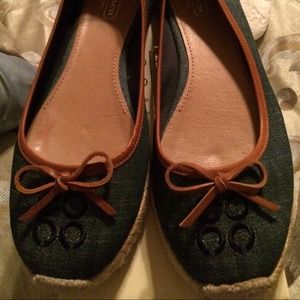 Coach Flats