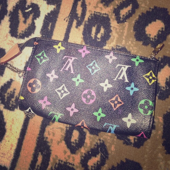 Louis Vuitton wallet\change purse