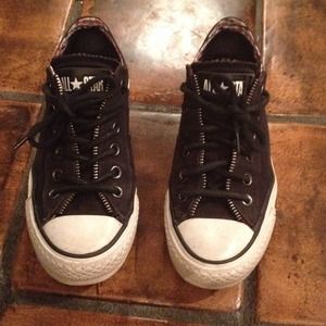 Black low top Converse
