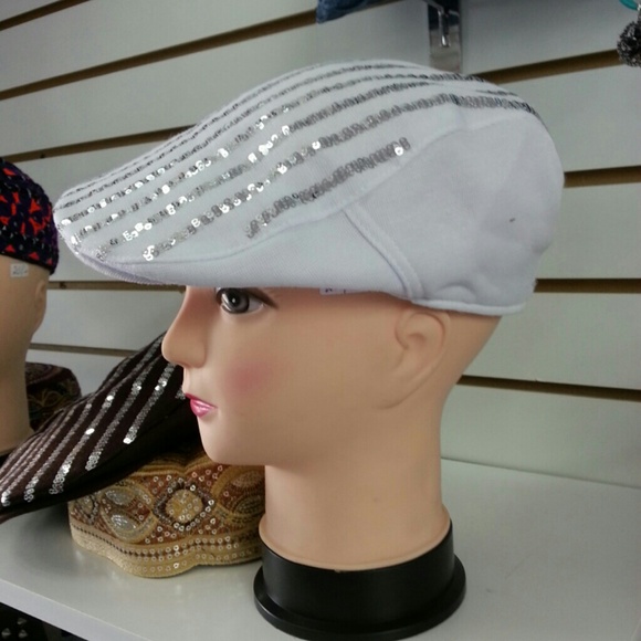 Hat - Picture 3 of 4