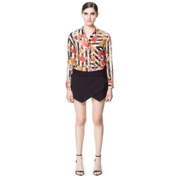 **RESERVED** envelope/asymmetrical skort