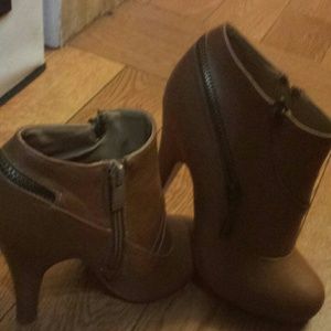 Brown traffic heels