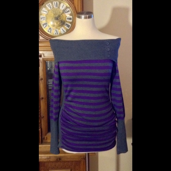 bongo Tops - 🚫🚫SOLD Adorable striped boat neck sweater!🚫🚫