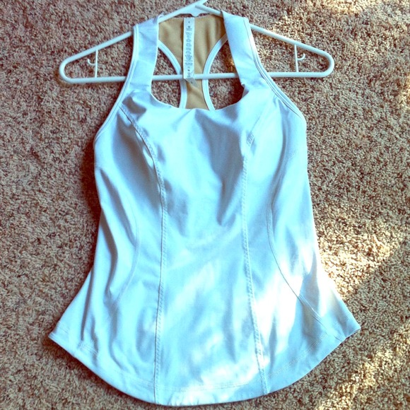 lululemon white tank top sz 6