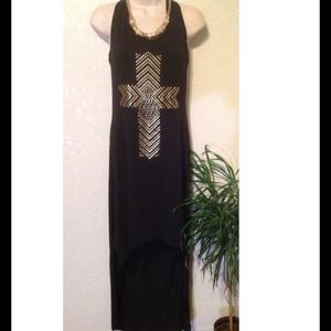 Dresses & Skirts - GORGEOUS HIGH/LOW MAXI WITH STUDDED CROSS!โค๏ธ Dresses & Skirts - GORGEOUS HIGH/LOW MAXI WITH STUDDED CROSS!โค๏ธ