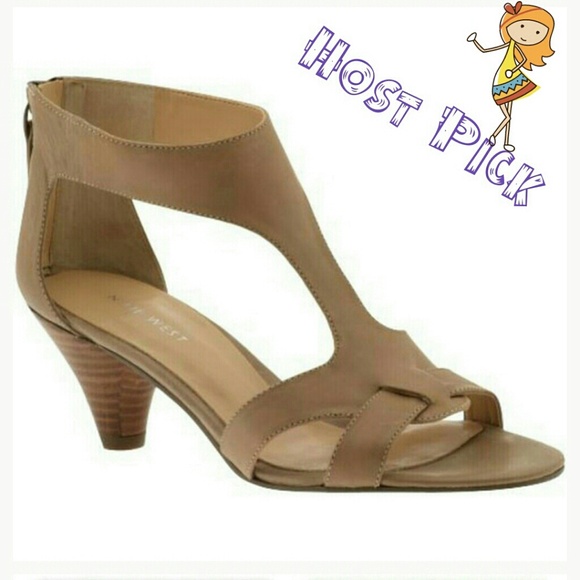 Nine West Shoes - 🎈Reduced✂️$29🎈🎉HP🎀Nine West leatherSandals
