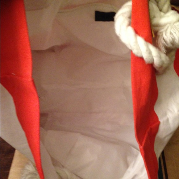 H&M Summer Bag🌴👙 - Picture 3 of 4