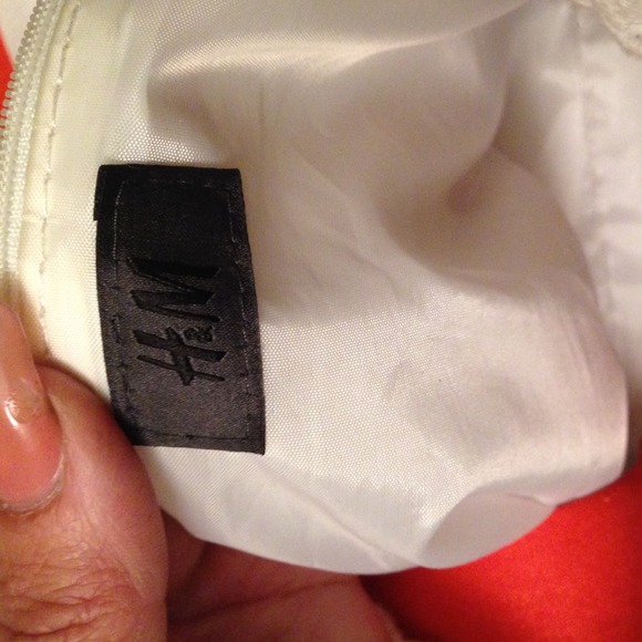 H&M Summer Bag🌴👙 - Picture 4 of 4