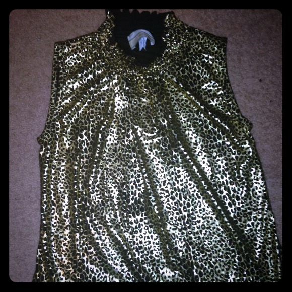 Cheetah print shirt - Picture 1 of 1