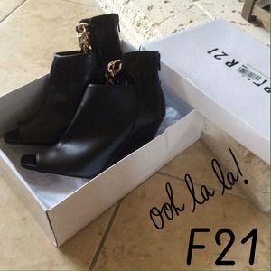Forever 21 boots