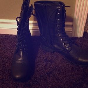 Cathy Jean combat boots