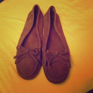 Minnetonka Moccasin🎉🎉 SPRING ESSENTIAL🎉🎉