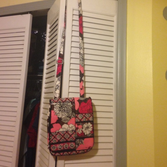 BUNDLE vera cross body & two tops