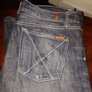 ⬇️Seven (7) for all mankind jean capris