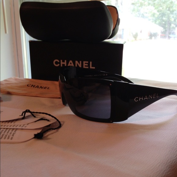 CHANEL Accessories - Authentic CHANEL🚫sold🚫