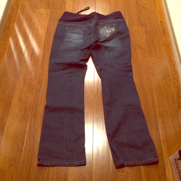 Maternity jeans with bling baby pocket...