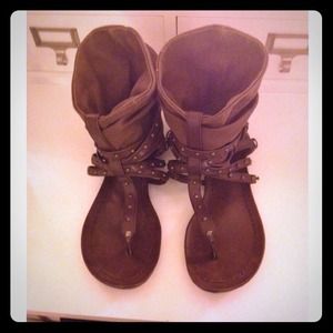 Vera Wang Open Sandal