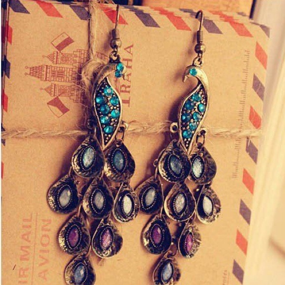 Jewelry - ❗️SALE❗️ Peacock earrings